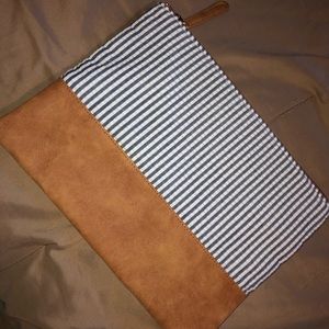 Small clutch/make up bag